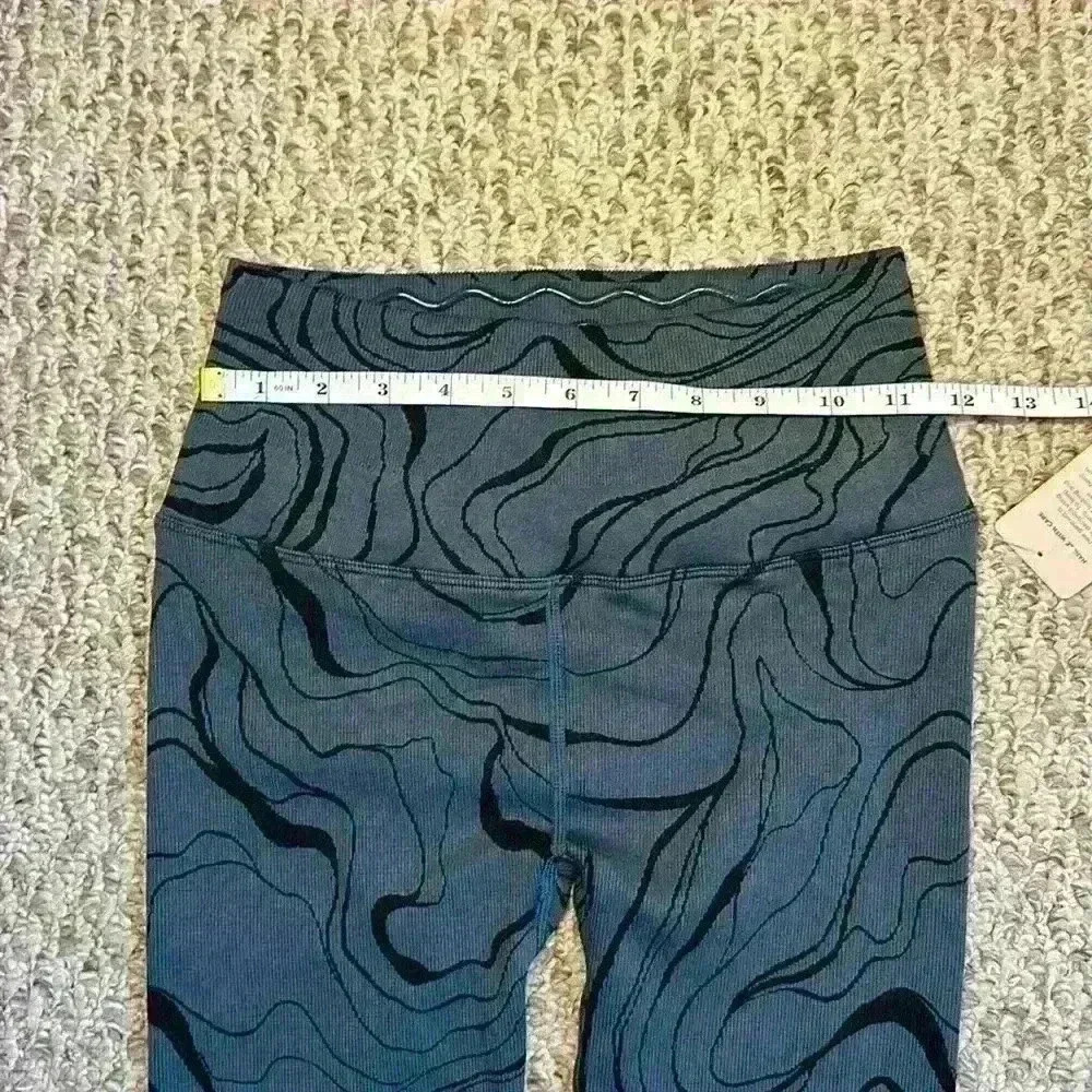 Spiritual Gangster NWT Swirl-Print Love Sculpt Jacquard Leggings Women Size XS/S - Picture 7 of 15